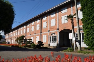 tomiseka01.jpg